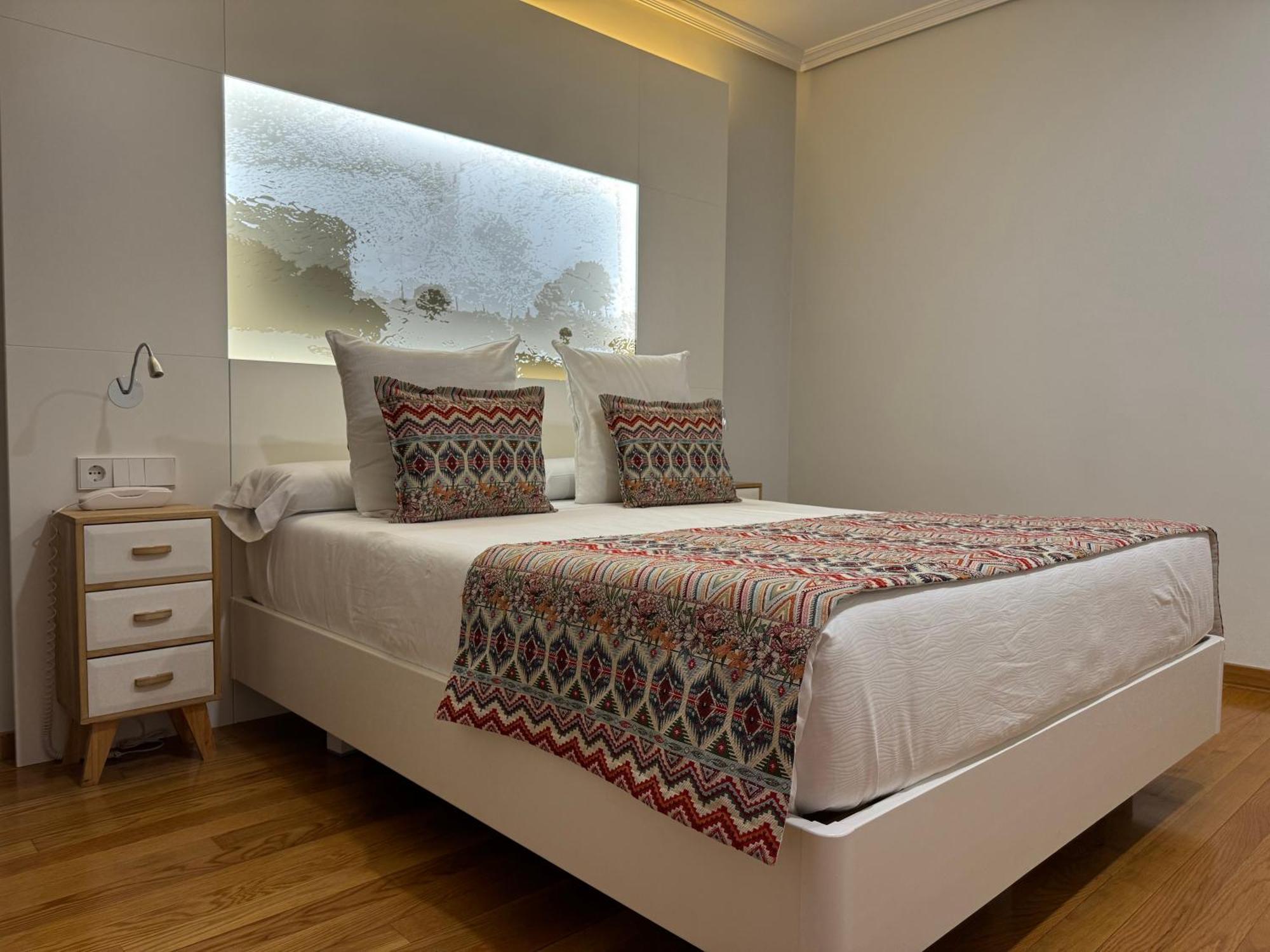 Hotel Lino Виго Екстериор снимка