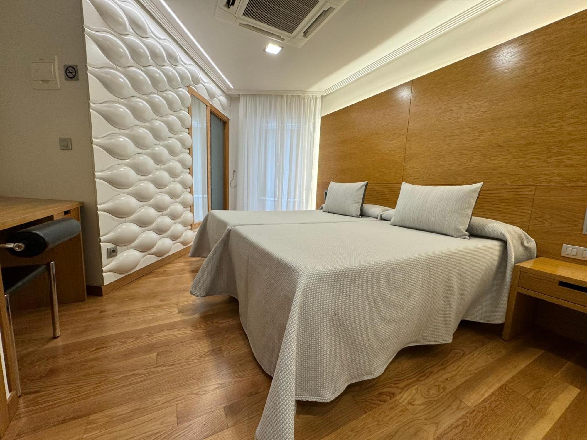 Hotel Lino Виго Екстериор снимка