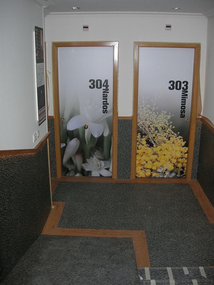 Hotel Lino Виго Екстериор снимка
