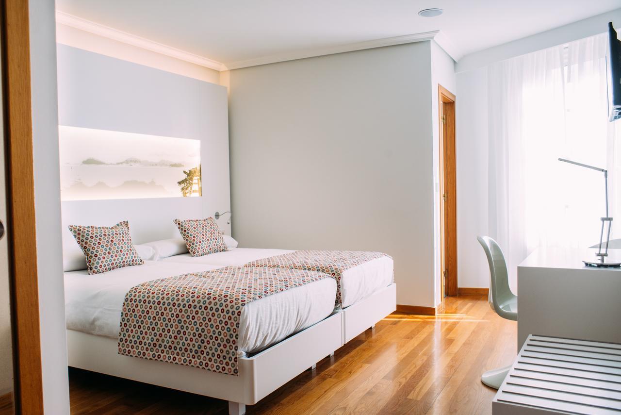 Hotel Lino Виго Екстериор снимка