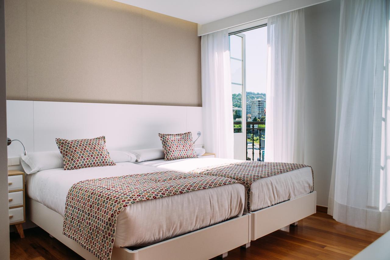 Hotel Lino Виго Екстериор снимка